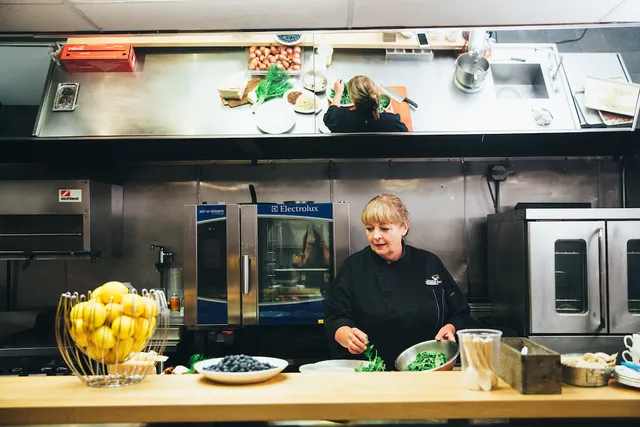 Lettuce Entertain You Enterprises