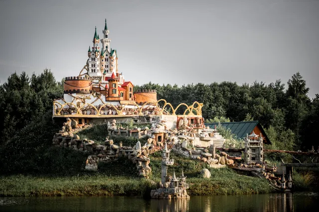 Stārķis, viesu nams, banketu zāles