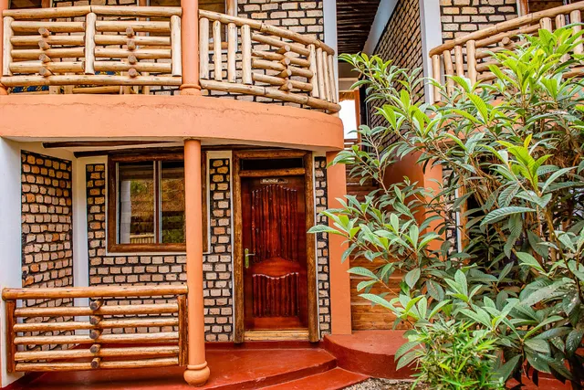 Elite Backpackers Services Masaka