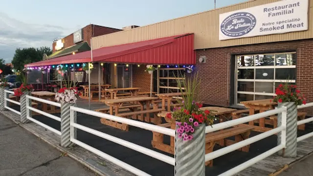 Resto La Station Restaurant