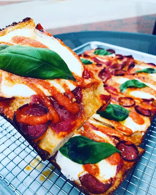 Underground Pizza Towson