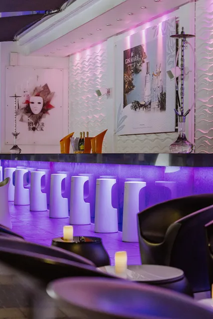 River Rock Cocktail Bar & Shisha Lounge