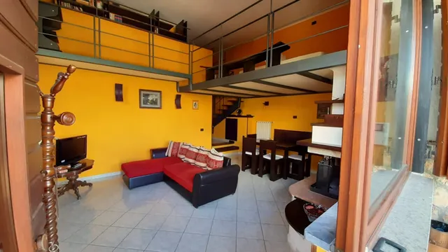 Casa di Gianna Locazione Turistica - appartamento con giardino e parcheggio riservato