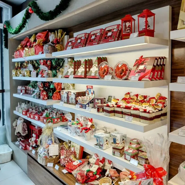 Donna Flora Delicatessen