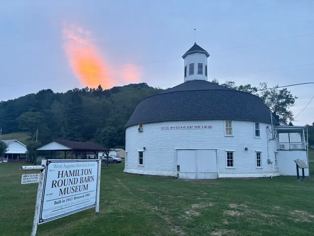 Hamilton Round Barn Museum