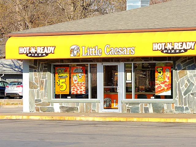 Little Caesars Pizza