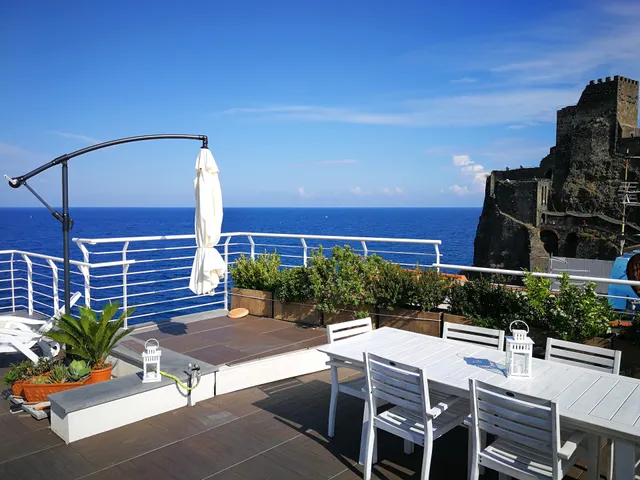 the sea you can feel