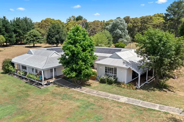 Tell Tales Bed and Breakfast