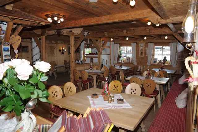 Almgasthaus Zellberg Stüberl