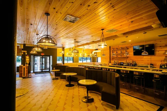 Nostalgia Kitchen + Cocktails