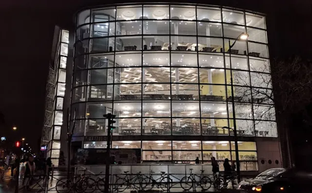 Médiathèque Jean-Pierre Melville