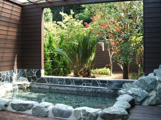 Gallery Court Ofa atu