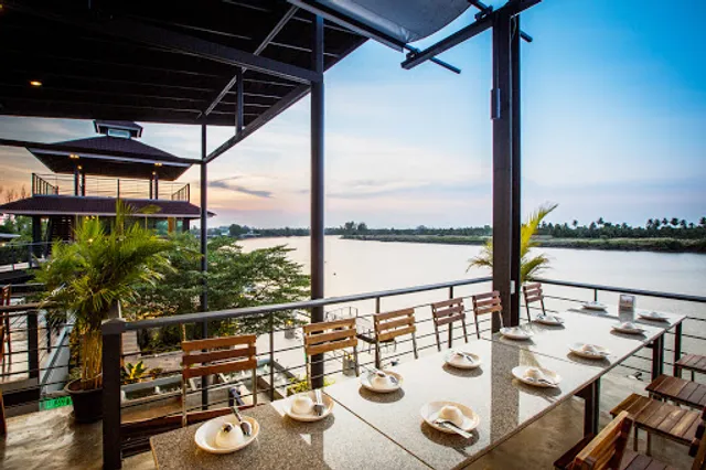 Krua Im Suk - ร้านอาหาร ครัวอิ่มสุข ฉะเชิงเทรา