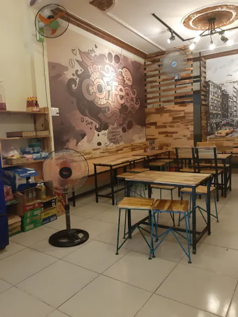 Top Pizza & Coffee House