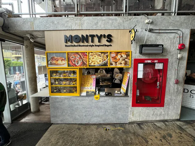 MONTY'S at theCOMMONS Thonglor