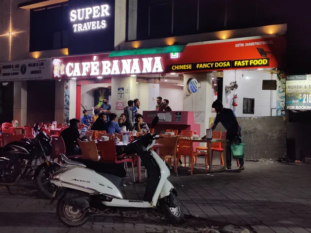 Cafe Banana