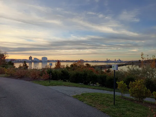 East Bay Bike Path Public Parking