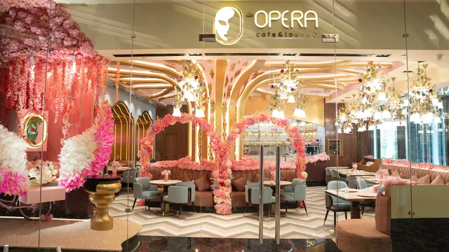 Opera Cafe & Lounge - Menara Exchange 106