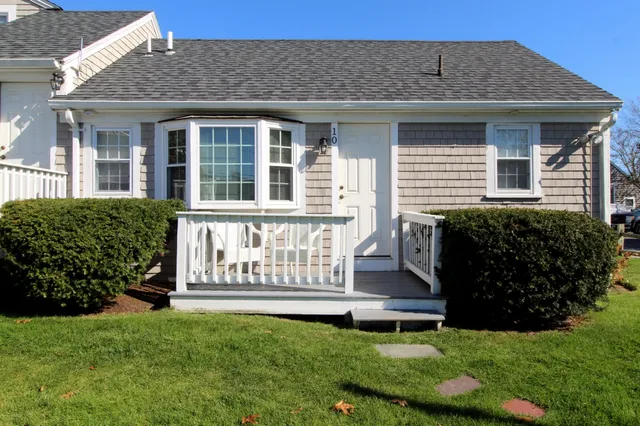 Kingfisher Harwich Port