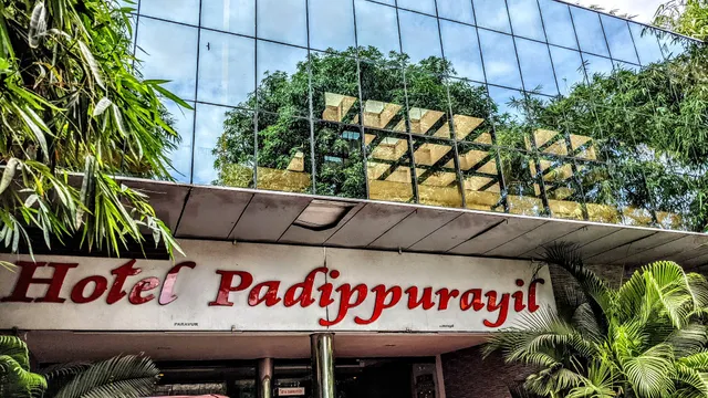 OYO Hotel Padippurayil