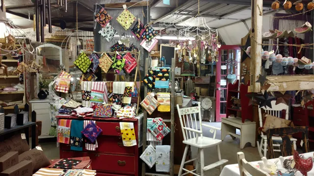 Nicole's Warehouse Antiques And Collectibles