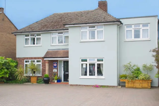 The Cambridge Guest House by Tas