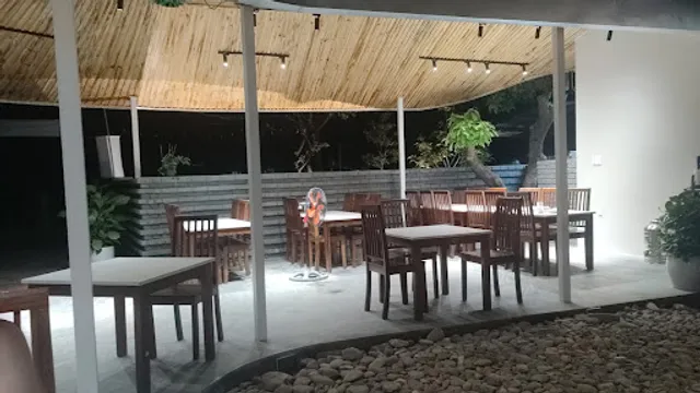 Sơn Hải Restaurant