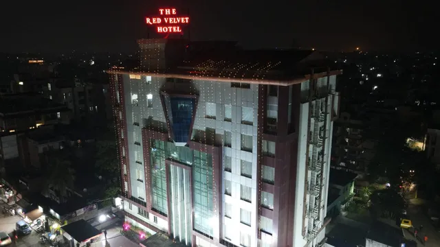 The Red Velvet Hotel Samarpan