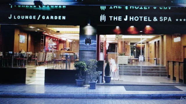 The J Hotel & Spa