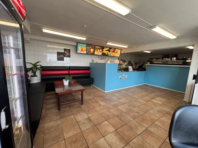 Anna Sushi & Bubble Tea