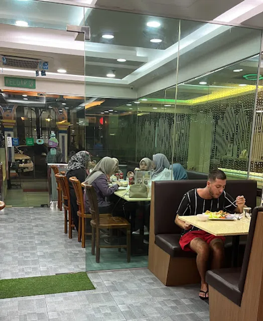 TAZYEEN Arabic and Mughlai Cuisine