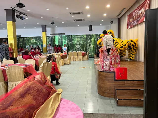 Emperor Cuisine 御善阁大酒家