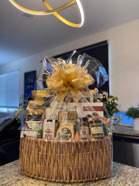 Creative Gift Basket Services