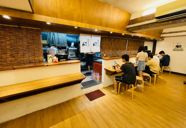 日日和食(不定期公休，休假日見最新動態）