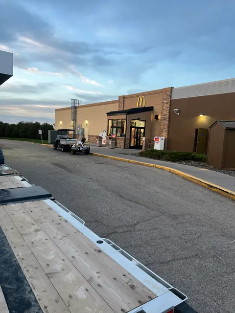 Oak School Amish Shop