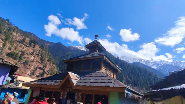 Moonlight homestay cafe and rooms