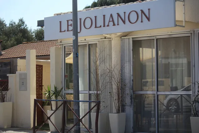 Le jolianon