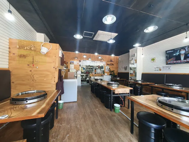 닭이봉진미춘천닭갈비