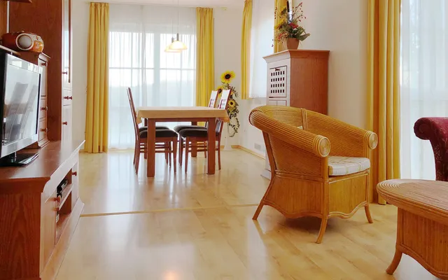 Ferienwohnungen Lautenbacher