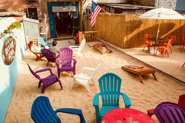 Mara's Ice Cream Parlor