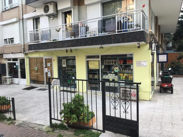 Kadıköy Kooperatifi Dükkânı