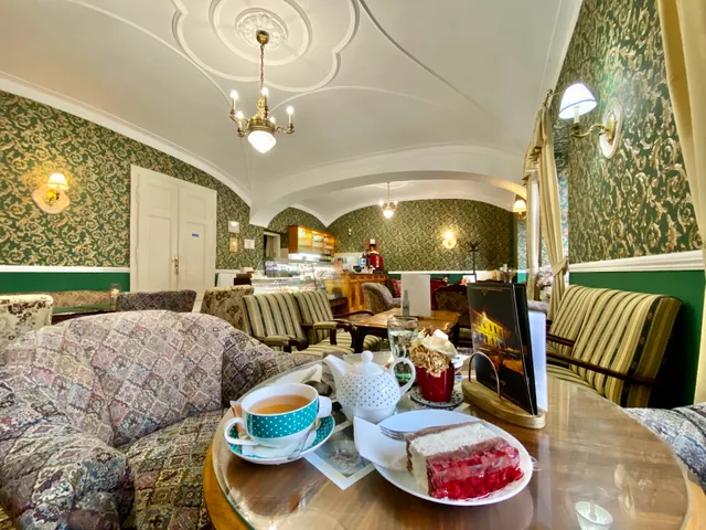 Arany Strucc Cukrászda