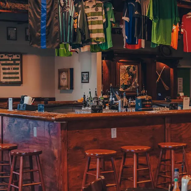 Four Green Fields Riverwalk