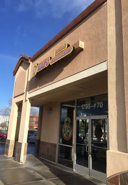 Ike's Love & Sandwiches