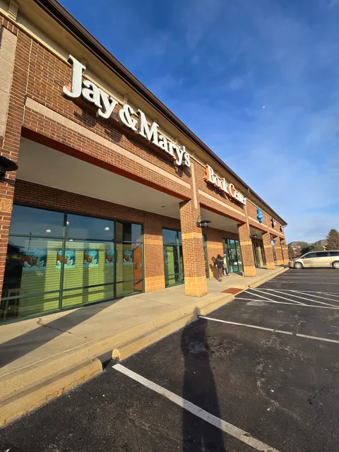 Jay and Mary’s Bookcenter