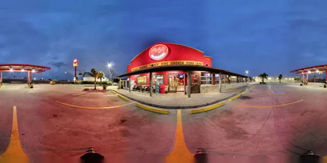 Rudy's "Country Store" and Bar-B-Q