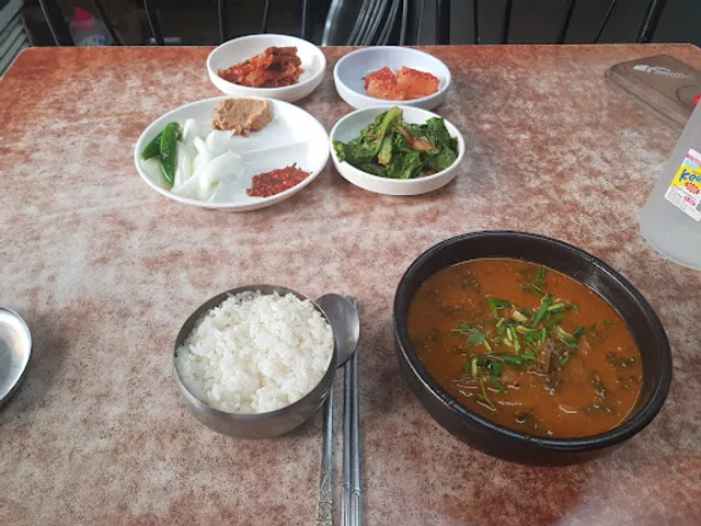 고향맛식당