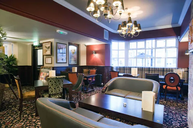 The Crossed Shuttle - JD Wetherspoon