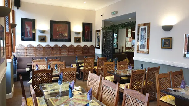 Aangan Indian Restaurant & Grill