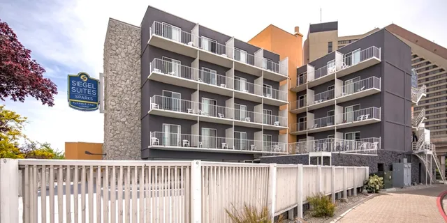 Siegel Suites Sparks